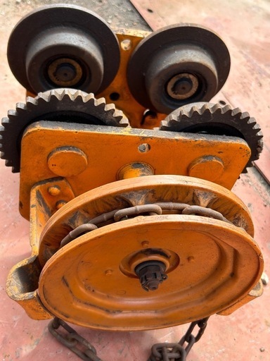 KITO キトー 2トン ユニバーサル プレン トロリ とシャックルセット