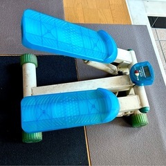 足踏みステッパー
運動器具