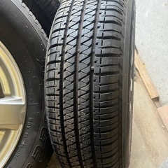 195/80r15 新品同様 軽リフトアップなどに！ タイヤ剥がしてジムニーなどにも　今週中に引き取りの方は値引きの画像