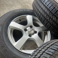 195/80r15 新品同様 軽リフトアップなどに！ タイヤ剥がしてジムニーなどにも　今週中に引き取りの方は値引きの画像