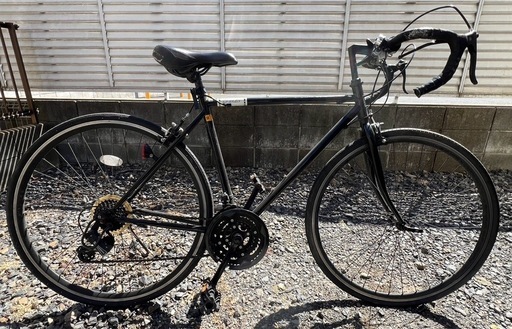 【ふるさと割】 自転車スポーツタイプクロスバイクロードバイク27インチ7段 自転車本体