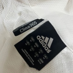 adidas ウインドブレーカー&Tシャツ
の画像