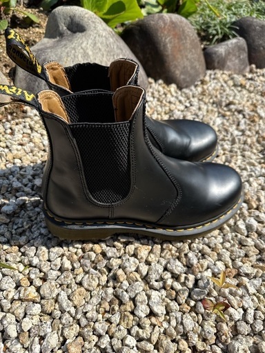 1回のみ着用 Dr.Martens サイドゴアブーツの通販｜kutumafs.co.za