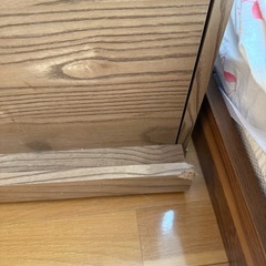 木製収納キャビネットの画像