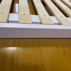 ベットの下にどうぞ！の画像