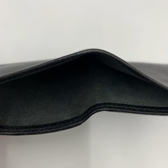 転売利用可】IL BISONTE イルビゾンテ 二つ折り財布 黒皮 (さ