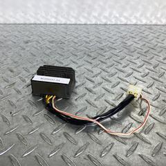 KAWASAKI Z400FX/Z400J/Z550FX レギュレター カワサキ [M-250331-24]の画像