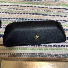 差し上げます。メガネケース4つ
の画像