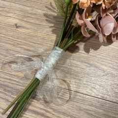 ウェディングブーケ　造花の画像