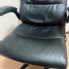 ニトリ　オフィスチェアの画像