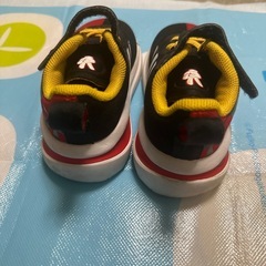 adidas子供靴13センチの画像