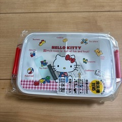 新品‼️ハローキティ　お弁当セットの画像