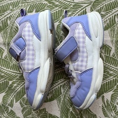 値下げしました↓↓↓スニーカー👟❤18cmの画像