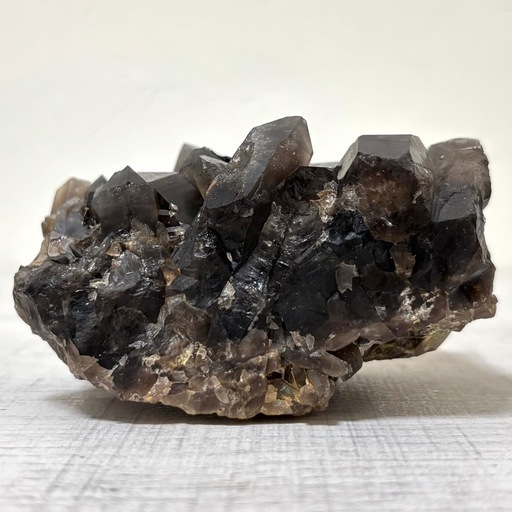 スモーキークォーツ　煙水晶　クラスター　浄化　スピリチュアル　風水　魔除け　標本　鉱物