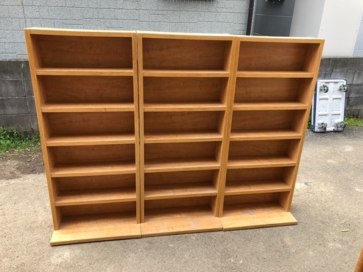 木製本棚3つセット 1台あたり60cm×30cm（棚板10cm）×高さ138cm