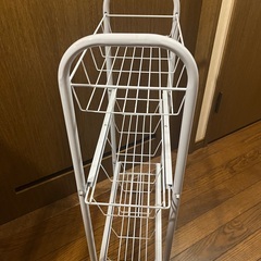 スチール棚　隙間ラック　キッチンラックの画像