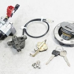 XJR1200、1300純正キーシリンダー3点