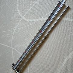 IKEA ブログルンド タオル掛け 伸縮 ステンレスの画像