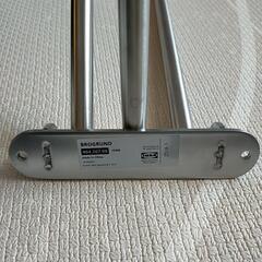 IKEA ブログルンド タオル掛け 伸縮 ステンレスの画像