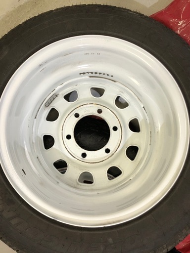 北海道旭川市発直接引渡し限定品　IRON HEAD 195/65R16 4本 7J 6H ＋38 PCD139.7 中古 ホワイトデイ