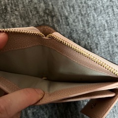 FURLAの財布の画像