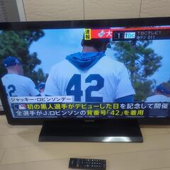 東芝40型液晶テレビ　REGZA レグザの画像