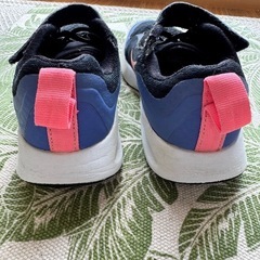 値下げしました↓↓↓ナイキスニーカー👟18cmの画像