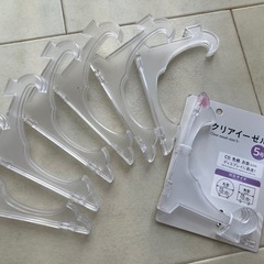クリアイーゼル　12個で300円の画像