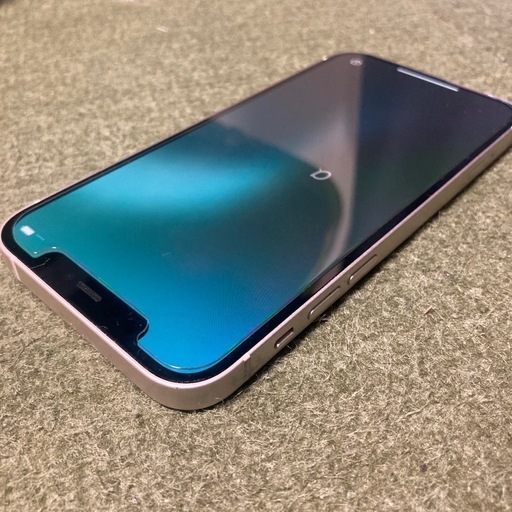 『取引中』iPhone12 64GB ホワイト 美品 SIMロック解除済み