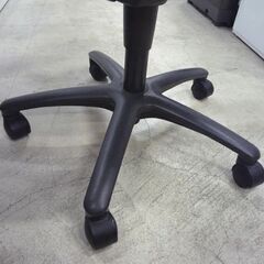 okamura エルゴノミクスチェア CX33ZR 肘あり リクライニング可能 幅63cm オフィスチェア 昇降式 ファブリック ブルー系 オカムラ OAチェア 椅子 チェア イス いす 札幌市東区 新道東店の画像