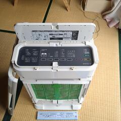 除加湿清浄機２０１３年製の画像