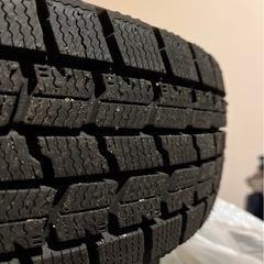 スタッドレスタイヤ　4本の画像
