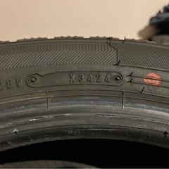 スタッドレスタイヤ　4本の画像