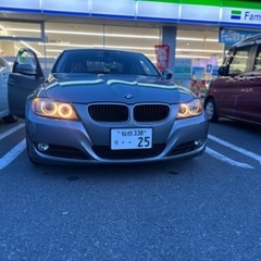 Bmw 320I 2011 の画像