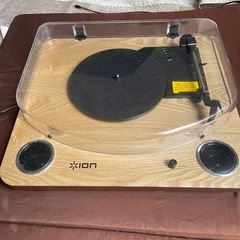 レコードプレーヤー