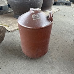 水甕　陶器　