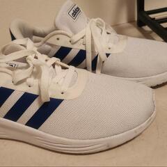 adidas 白スニーカー25cmの画像