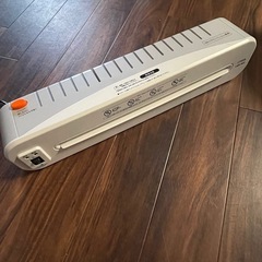 ラミネーター⭐︎ジャンク