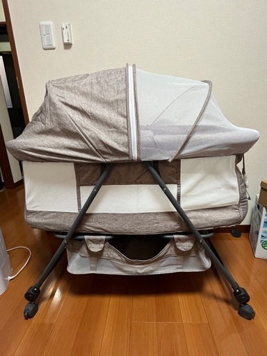 美品✨折りたたみベビーベッド✨汚れなしです。専用袋付き (☆断