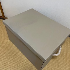 ニトリ ペーパー製収納ボックス 取っ手付き の画像