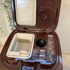 パナソニック　パン焼き器 ホームベーカリー SD-BMT1000の画像