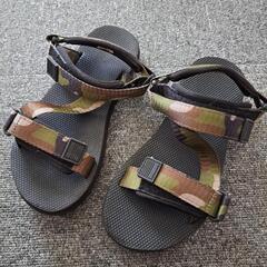 夏　サンダル　迷彩柄　美品