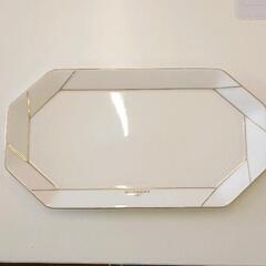 0416-075 GIVENCHY 八角プレート