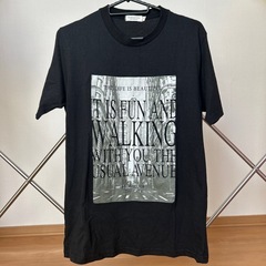 Tシャツ
