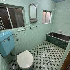 【契約者さん、決まりました！】（ガレージハウスとしてもあり？！）大阪府大阪市東成区深江北・もと工場だった広々２階建て一軒屋物件です！！ - 不動産