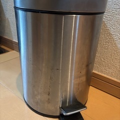 アルミゴミ箱