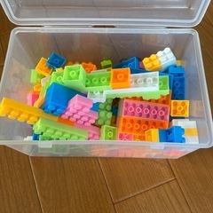 
おもちゃ　ブロック