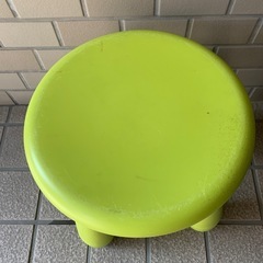 IKEA 子供用スツール　イスの画像