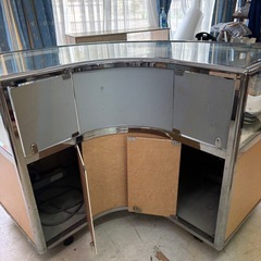 お話中　宝石、ジュエリー等ガラスショーケースの画像