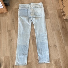 ＧＵ　ストレッチスリムジーンズ👖　３１inchの画像